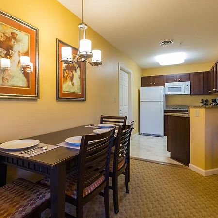 Vacation Village In The Berkshires Hancock Exteriér fotografie A kitchen in a typical two-bedroom unit