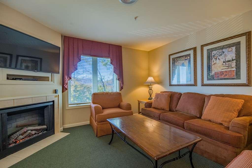 Vacation Village In The Berkshires Hancock Pokoj fotografie Living room at the Grand Summit Hotel