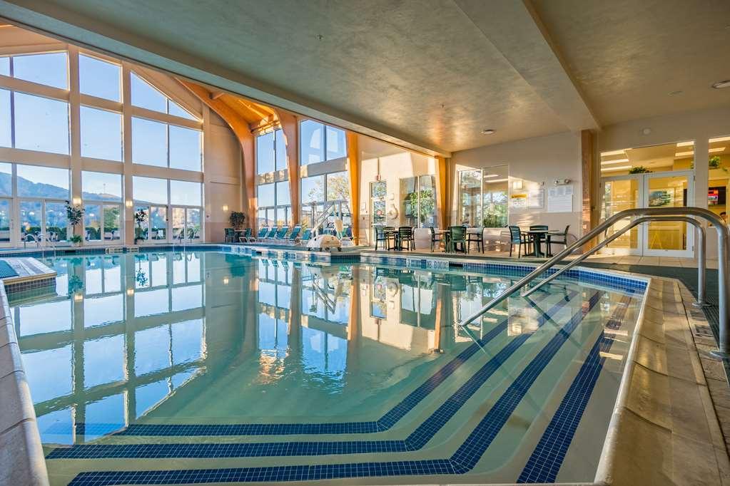Vacation Village In The Berkshires Hancock Zařízení fotografie The indoor pool at the Grand Sierra Resort