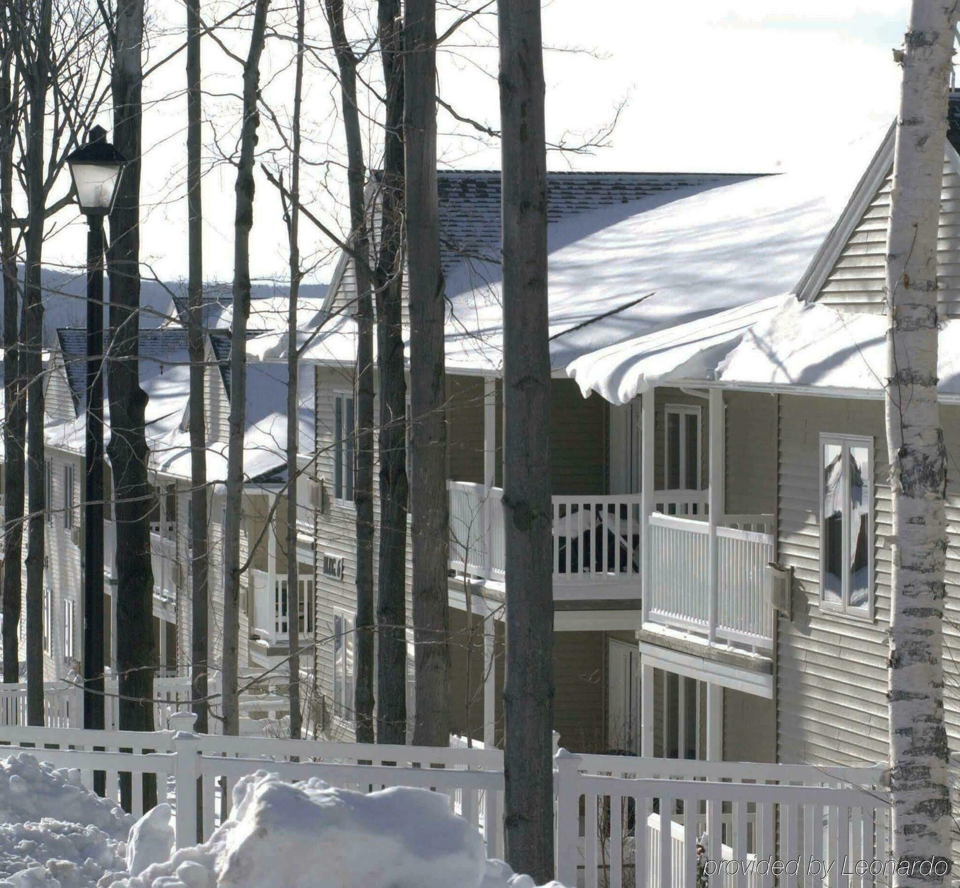 Vacation Village In The Berkshires Hancock Exteriér fotografie The Village at Sun Peaks